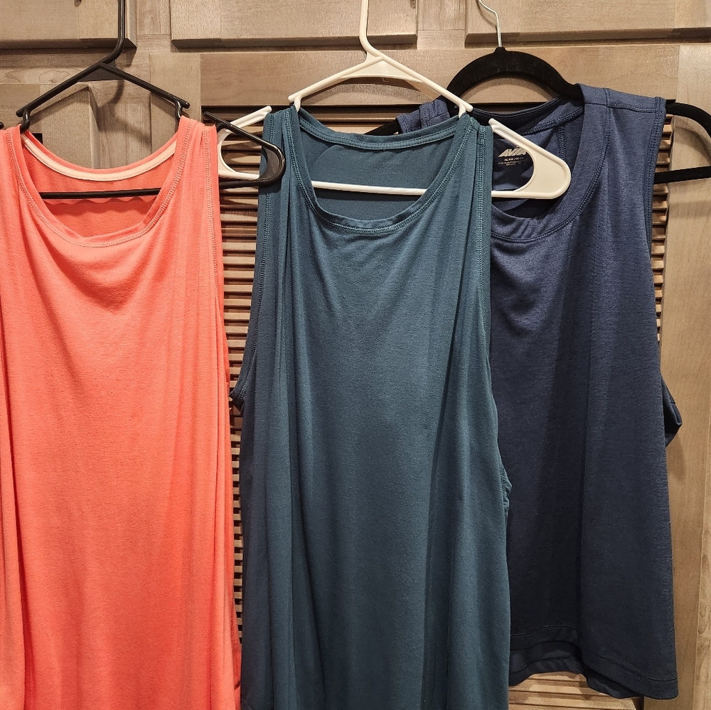 Activewear tank tops 2x